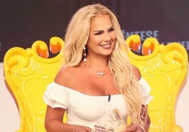 Niurka 'deslumbra' con bikini desde el mar