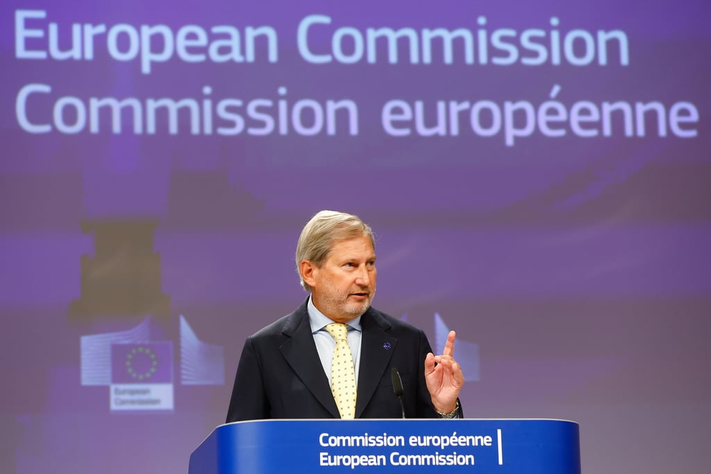 Comisión Europea propone suspender financiación a Hungría por violar principios de la UE