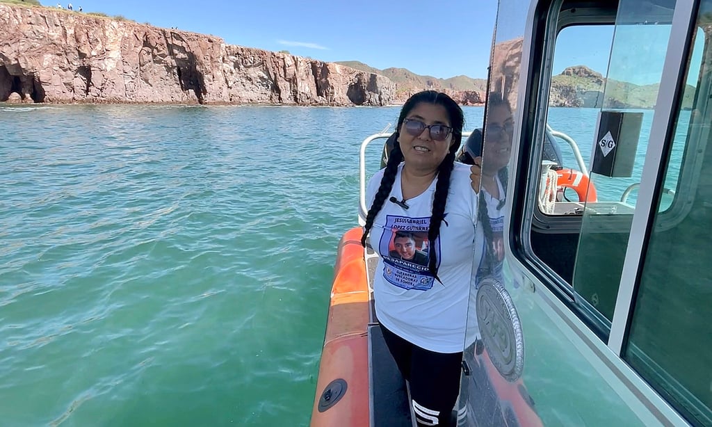 Madres mexicanas y buzos buscan a desaparecidos en el fondo del mar de Cortés