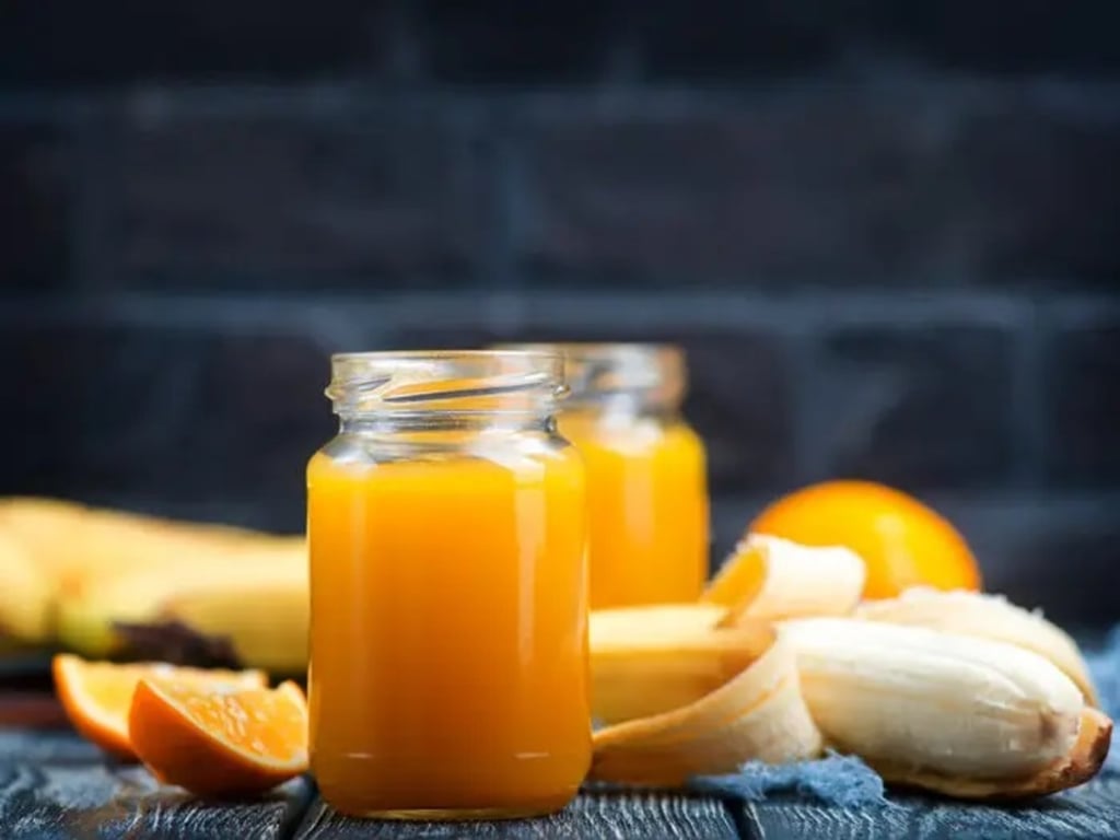 Jugo de naranja con plátano