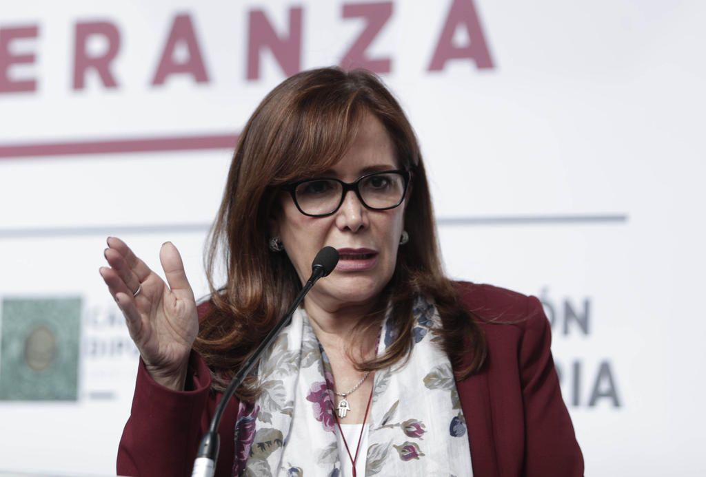 'Cada día que pasa, opositores fantoches están peor', acusa Yeidckol Polevnsky