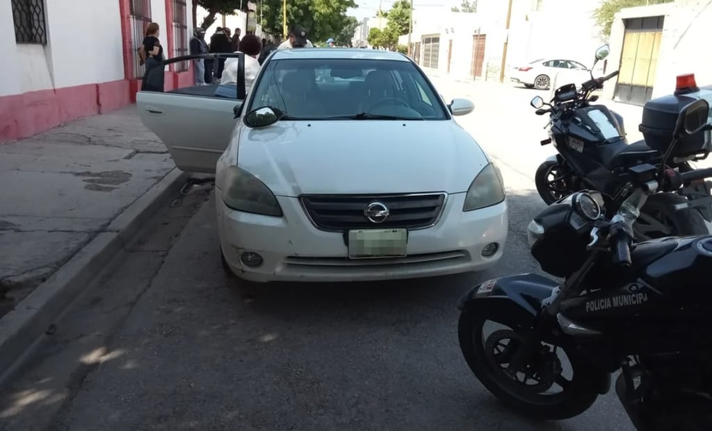 Repartidor de comida no respeta preferencia vial y choca en Lerdo