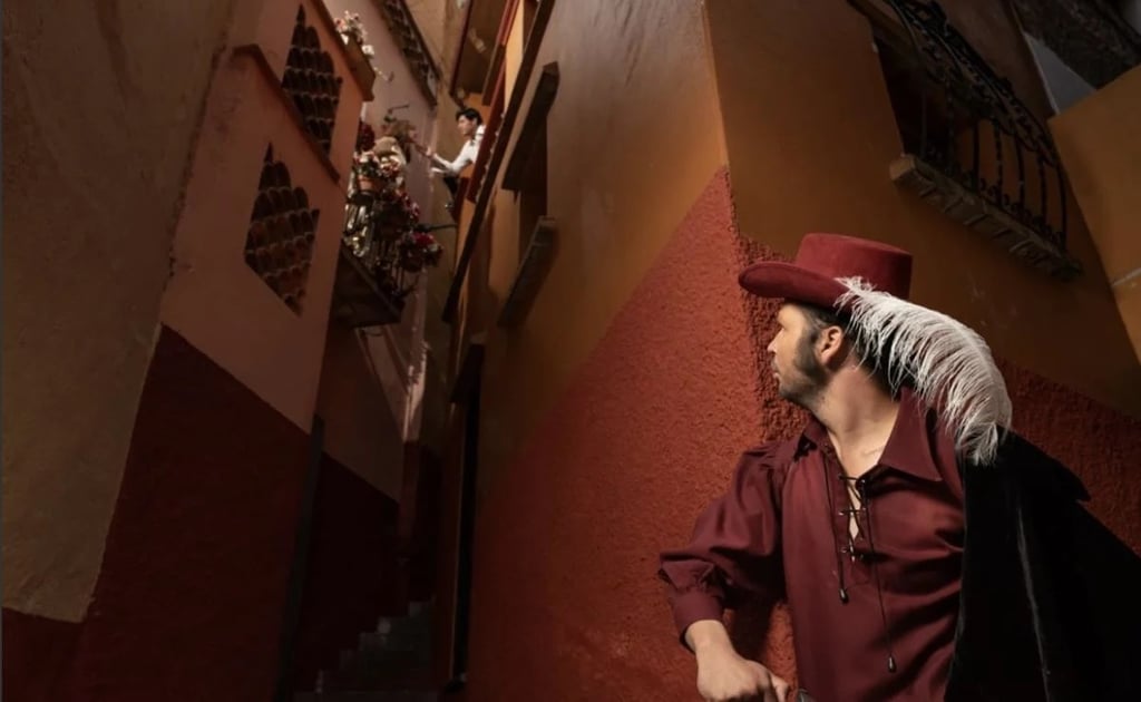 Reabren el Callejón del Beso en Guanajuato