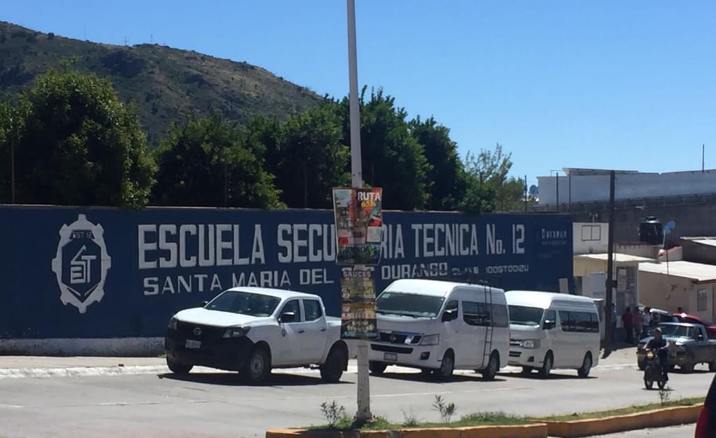 Denuncian falta de maestros en escuela secundaria del municipio El Oro
