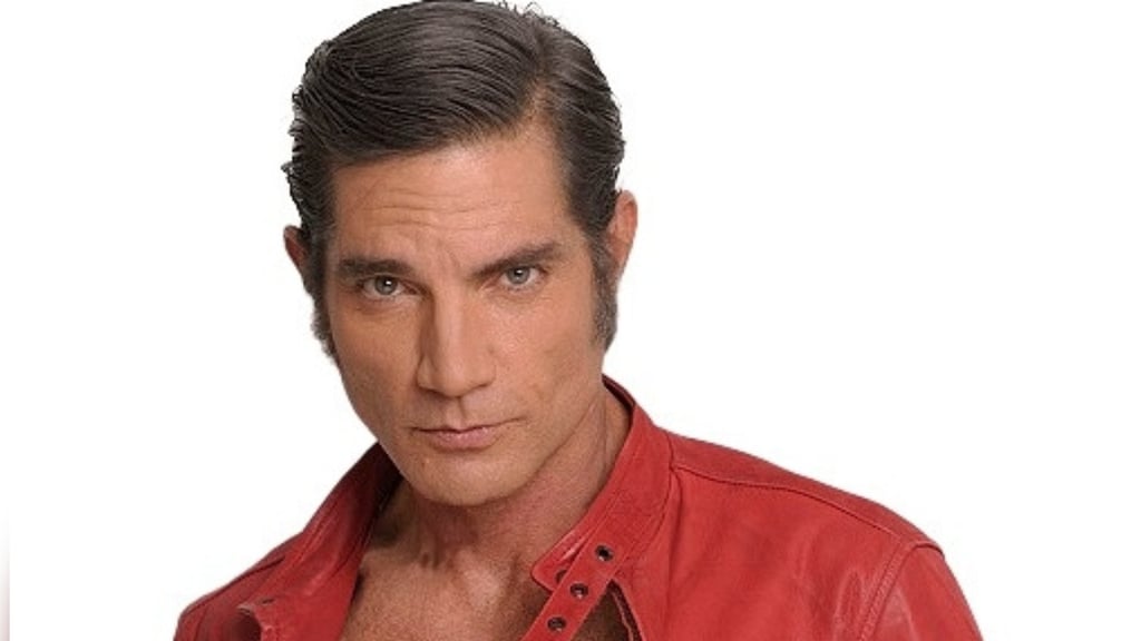 '¡Qué honor ir a Torreón!', Víctor González preparado para la obra ¡Papito querido!