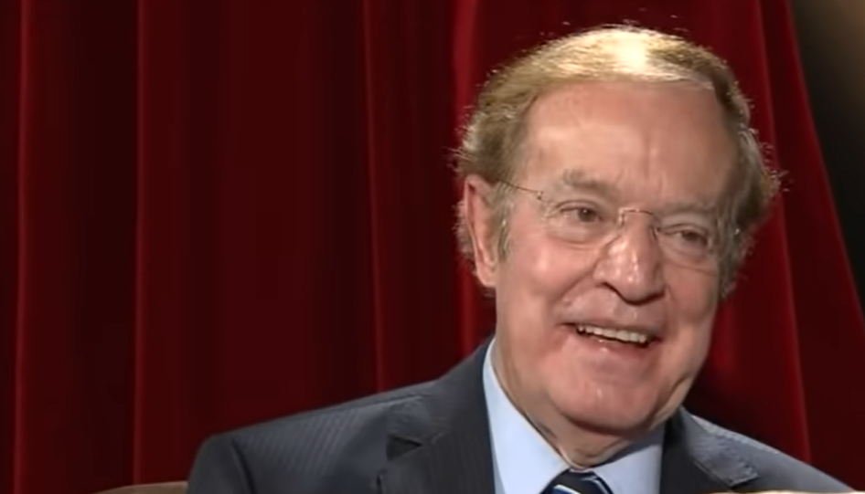 Quizá no sabías pero... José Ramón Fernández alguna vez jugó futbol