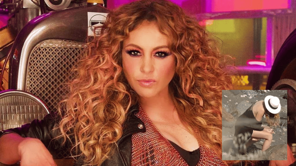 Programa expone a Paulina Rubio haciendo del baño en medio de una playa