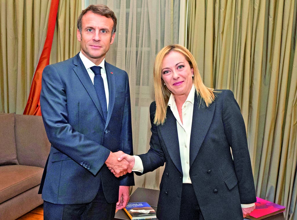 Meloni y Macron abogan por colaborar