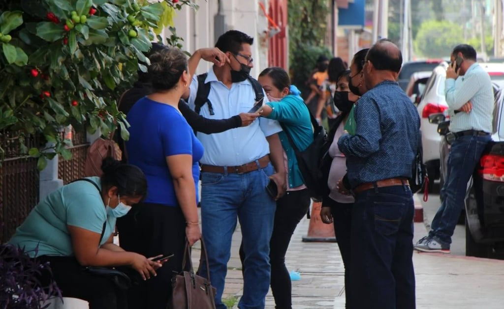 Padres de niños intoxicados en Bochil, Chiapas, exigen resultados de análisis