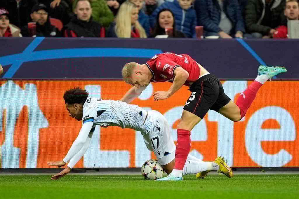 Bayer Leverkusen jugará la Liga Europa tras empatar con el Brujas