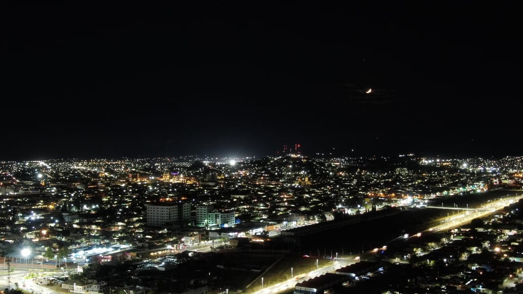 Se reduce a 18 mdp deuda de luminarias del municipio