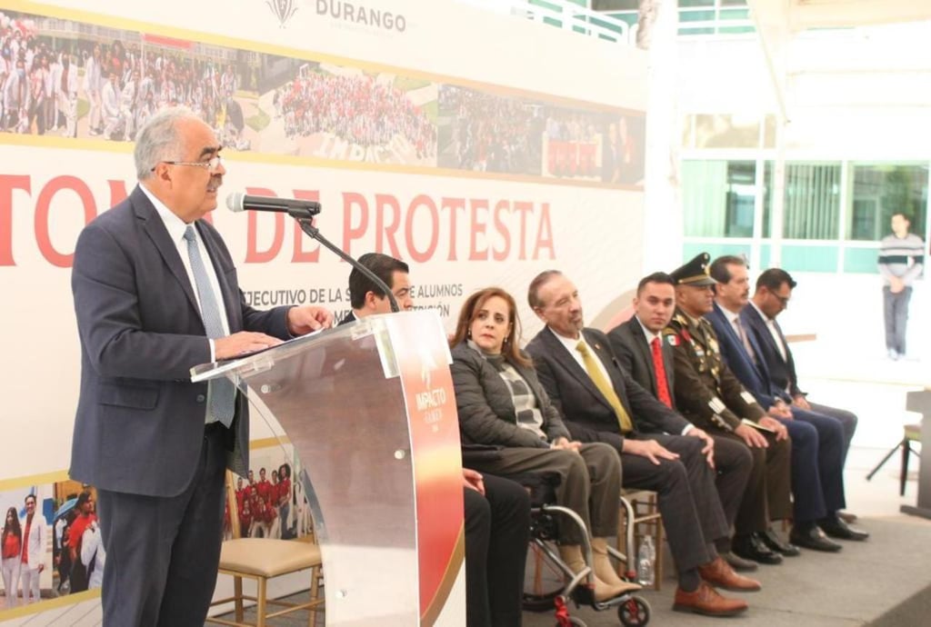 Rindió protesta nueva sociedad de alumnos de la FAMEN