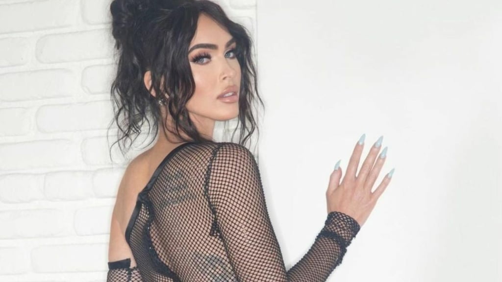 Megan Fox enciende Instagram entre transparencias y redes