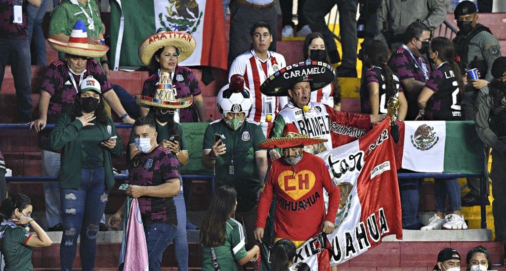 Los bochornosos incidentes que han protagonizado los mexicanos en los Mundiales