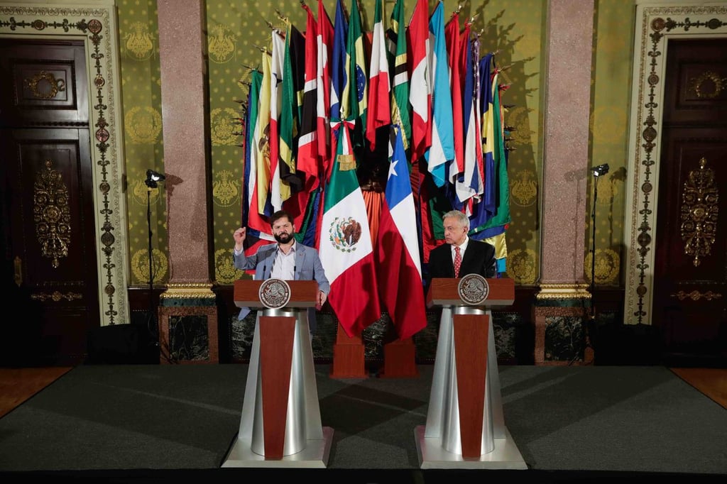 López Obrador recibe a Boric