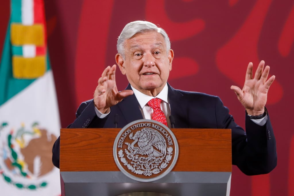 Podría seguir hablando, pero quiero ir a ver el juego de México: AMLO