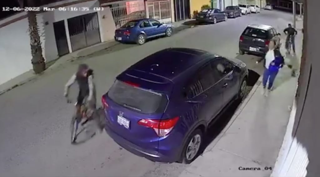 Ciclistas intentan asaltar a una mujer al oriente de la ciudad de Durango