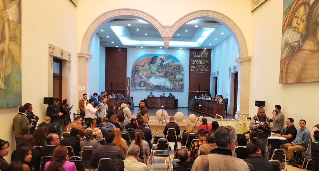 Proponen eliminar papel y tinta en Cabildo de Durango