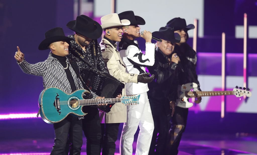 Grupo Firme cerrará su gira Enfiestados y amanecidos con concierto en el Foro Sol