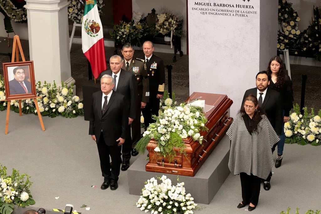 Realizan en Puebla homenaje póstumo a Miguel Barbosa