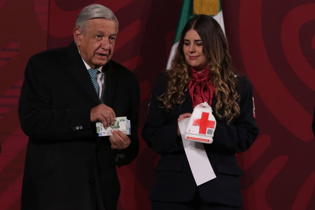 AMLO llama a donar en Colecta Nacional de Cruz Roja