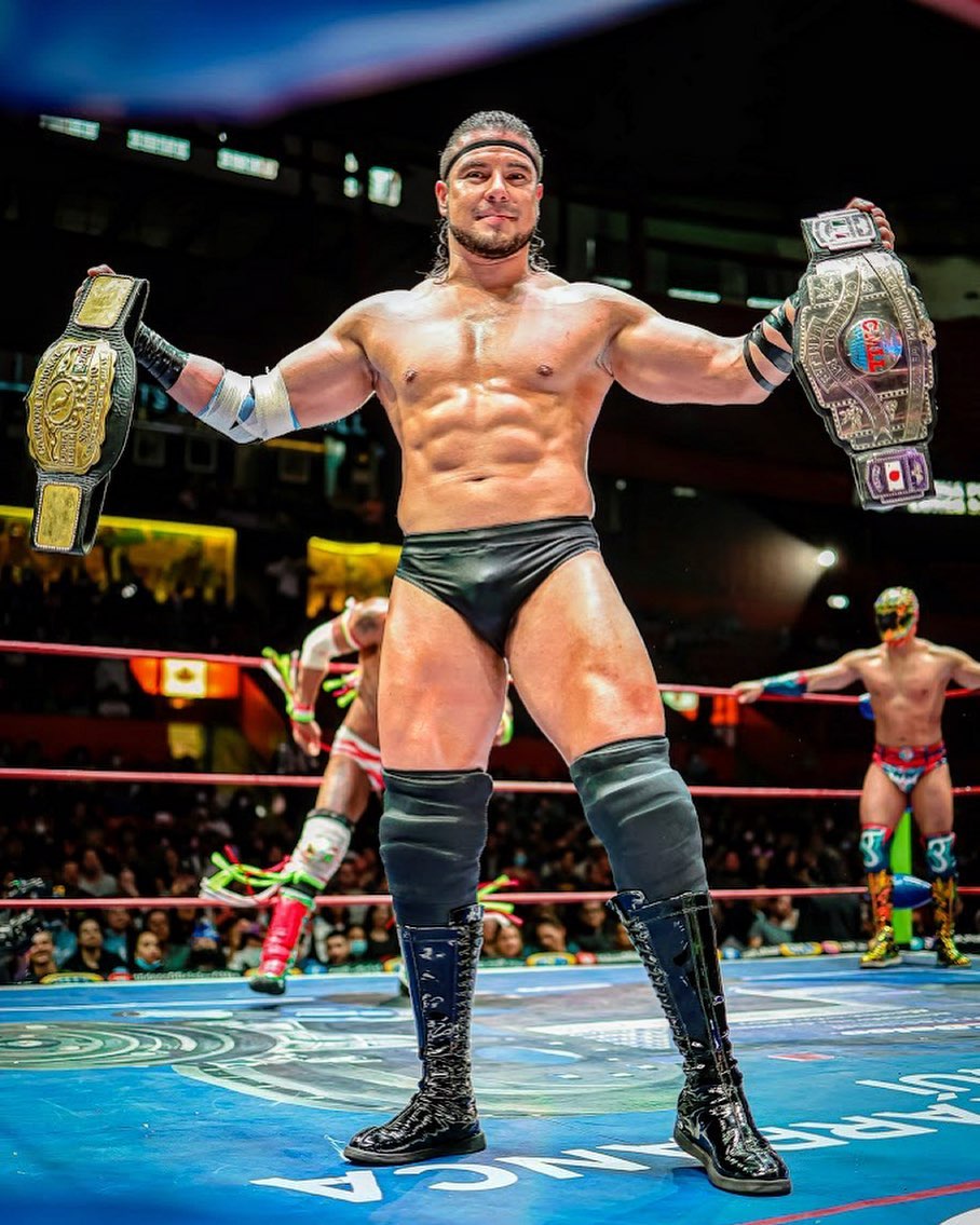 Estrellas del CMLL se reúnen en la arena Tony Arellano