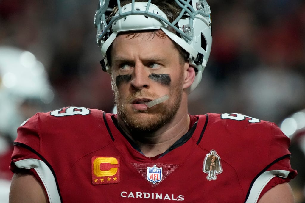 JJ Watt, Defensivo Estelar De Los Cardinals, Anuncia Su Retiro A Los 33 ...