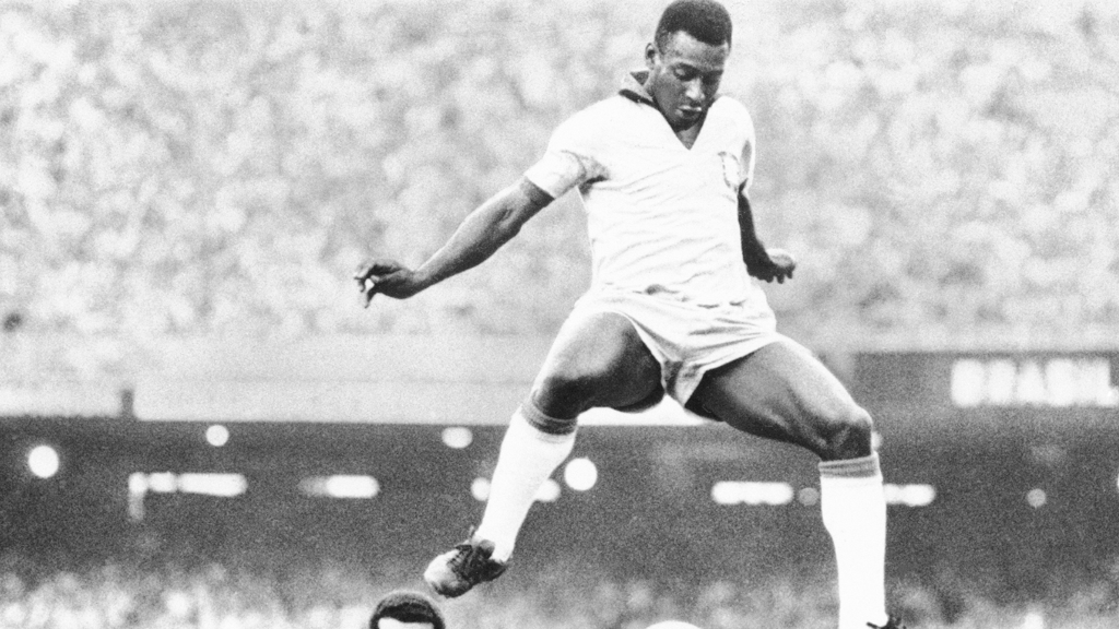 El día en que Pelé jugó para un equipo mexicano