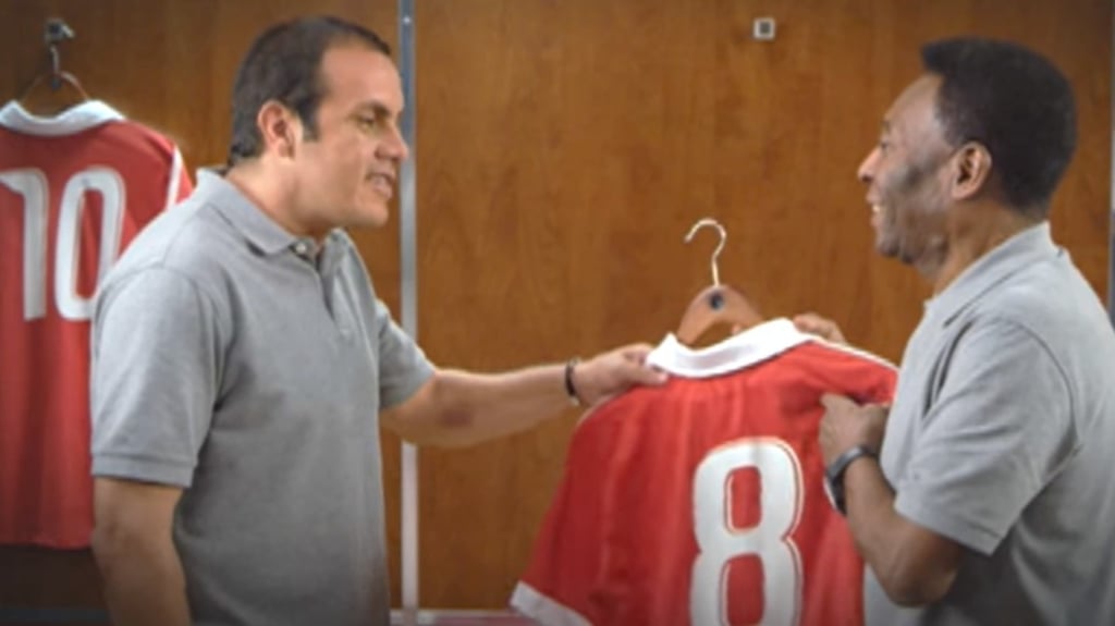 El día que Pelé llamó 'Héroe de Tepito' al 'Cuau'