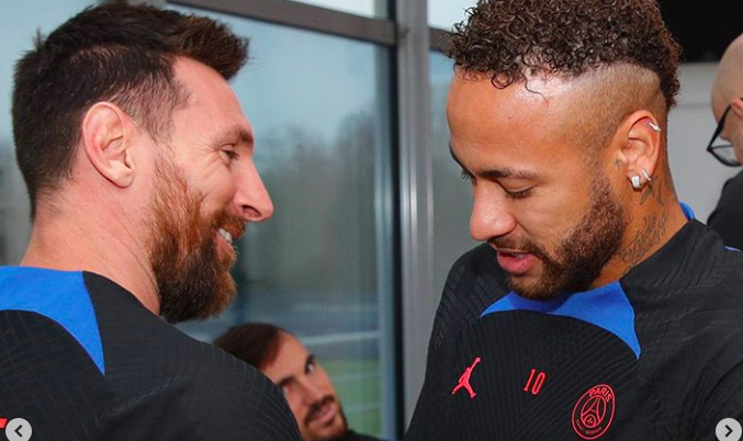 Messi hace su regreso a París como Campeón de Mundo y así lo recibieron en el PSG