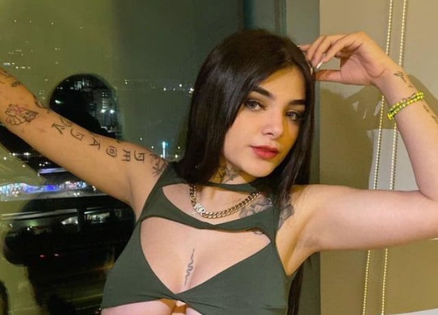 'Pintamos toda la casa...'; Karely Ruiz posa con bikini de Bob Esponja