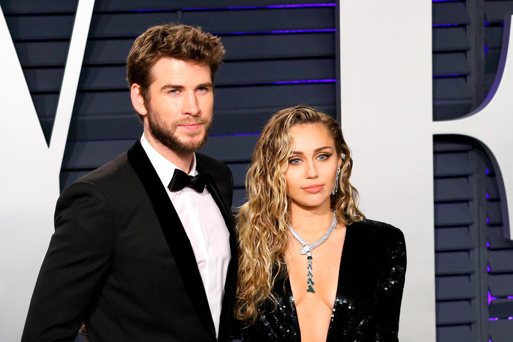 Flowers de Miley Cyrus es una respuesta directa a la canción de Bruno Mars favorita de Liam Hemsworth