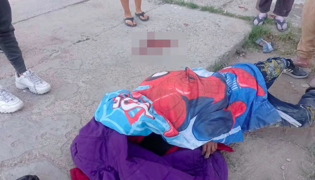 Joven se lanza desde un tercer piso en los condominios Manhattan de Torreón