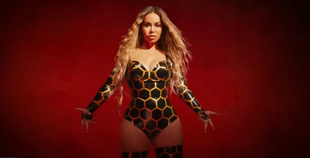 Chiquis Rivera presenta su nuevo corrido titulado Porque soy abeja reina