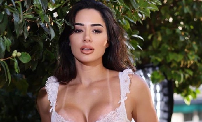Bru Luccas luce 'cuerpazo' fitness con lencería roja