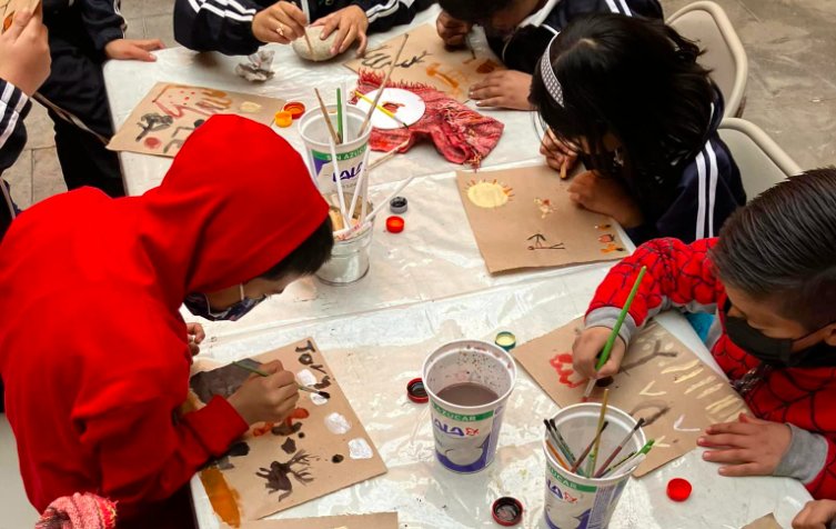 Inicia taller infantil de pintura rupestre en el Museo Ganot-Peschard