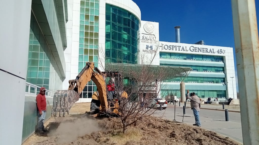 Inician remodelación de áreas en Hospital General 450