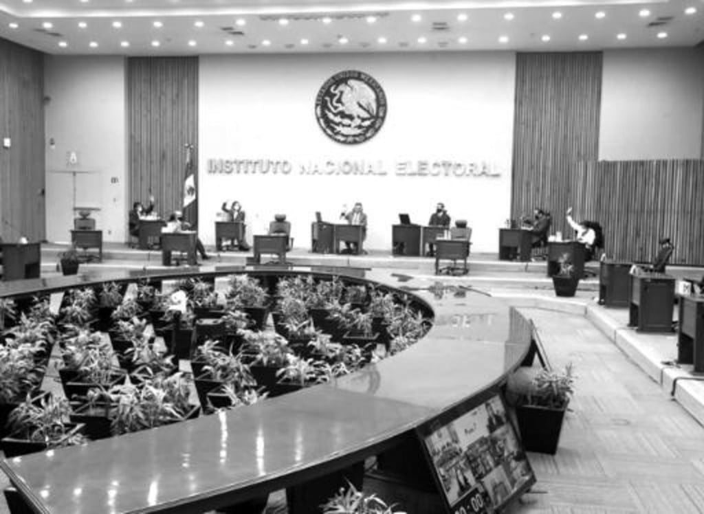 Niega pleito entre Gobierno y el INE