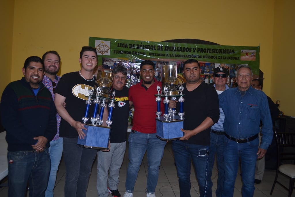 Realiza premiación la Liga de Beisbol de Empleados y Profesionistas