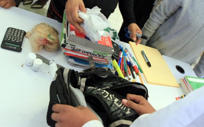 'Papás no meterán las manos a la mochila':  Asociación Estatal de Padres de Familia