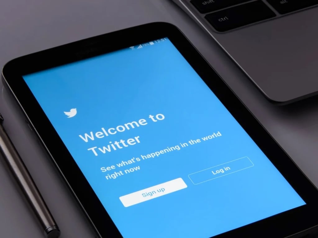 Twitter Blue prepara su llegada a México