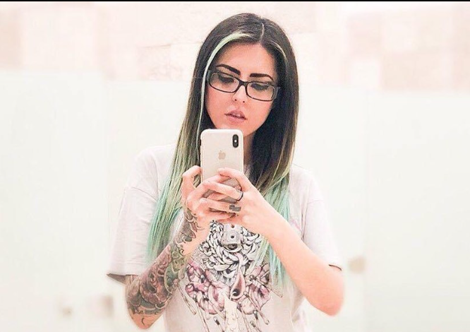 Esto dijo Eva de Metal sobre la violencia que vivió en su relación