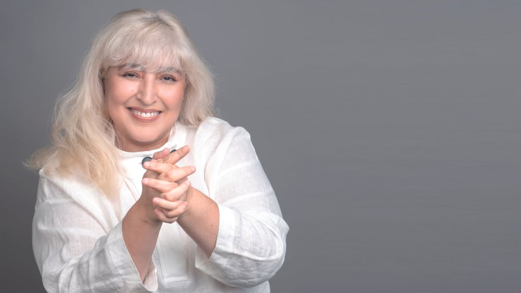¡Honran el poder femenino! Martha Claudia da más detalles sobre el filme Maquíllame otra vez