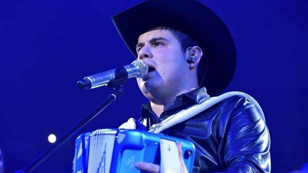 Reportan secuestro del cantante Alfredo Olivas en carretera de Zacatecas
