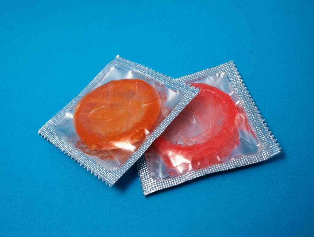 Conoce las pruebas de Cofepris por las que pasan los condones