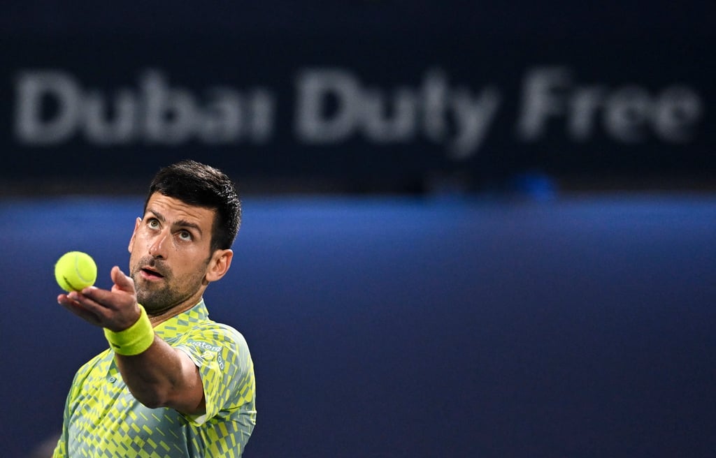 Novak Djokovic acelera a cuartos en Dubai