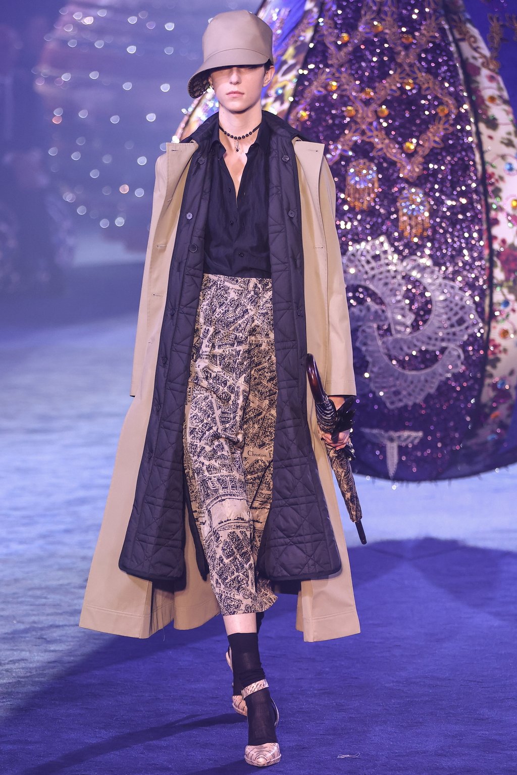 Dior convierte la pasarela en un cuento de hadas