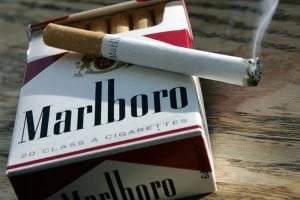 El fabricante de Marlboro compra una empresa de vapeo tras su salida de Juul