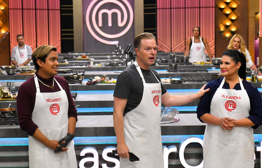 Famoso alza sospechas sobre su regreso a MasterChef México