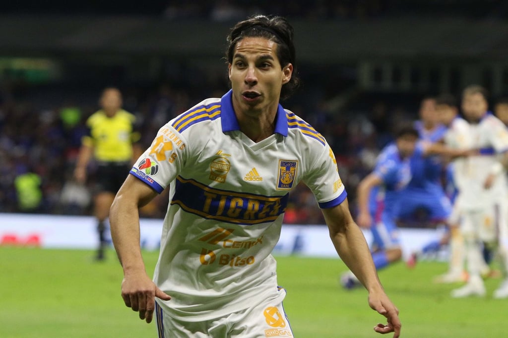 Lainez revira a Baños sobre su negativa al América